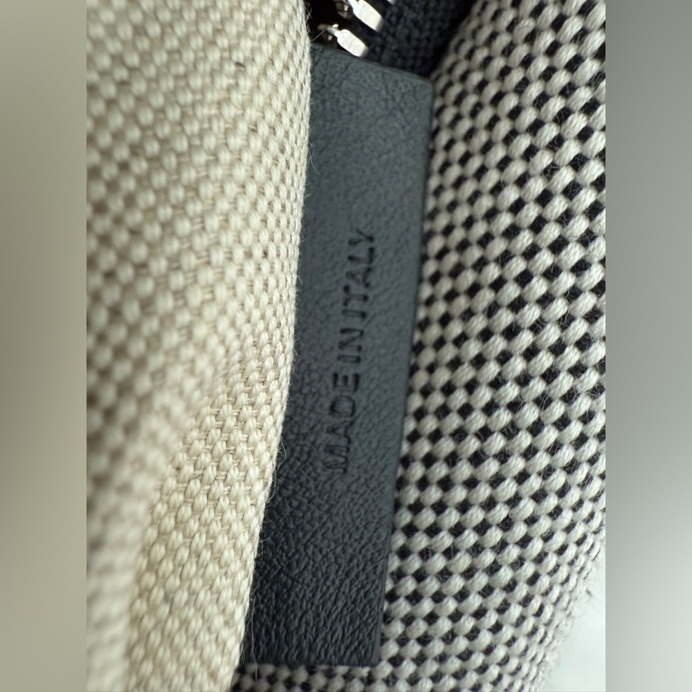 BURBERRY Horseferry Print  Canvas Backpack. Certified Authentic w/ COA. Unisex - Picture 16 of 16